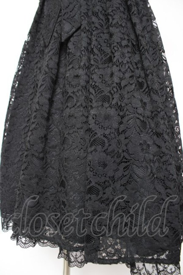 画像4: Angelic Pretty / Sweet Dollyジャンパースカート  黒 Y-25-12-28-037-AP-OP-SZ-ZY (4)