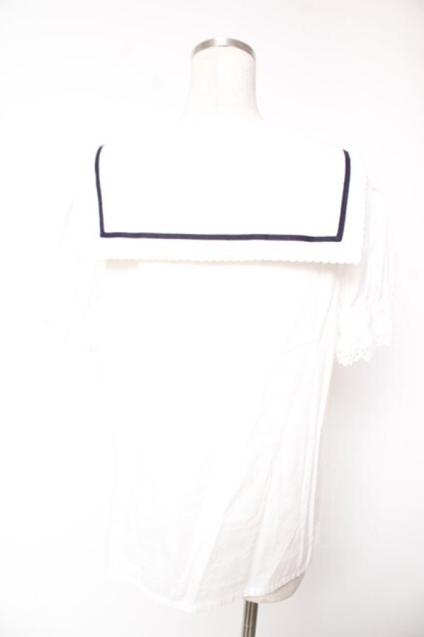 画像2: ALICE and the PIRATES / La brise chantanteセーラーカラーブラウス  ホワイト×ネイビー Y-25-12-28-038-PA-BL-SZ-ZY (2)