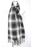 画像1: NieR Clothing / チェック柄 大判ストールマフラー  黒×アイボリー Y-26-01-01-006-PU-ZA-SZ-ZY (1)