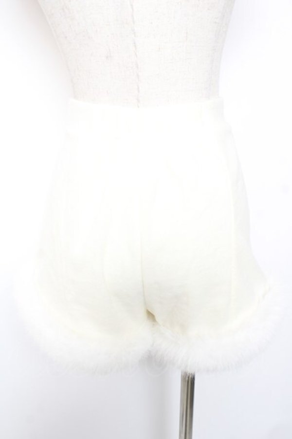 画像2: evelyn / ファーショートパンツ F アイボリー Y-26-01-01-151-LO-PA-SZ-ZY (2)