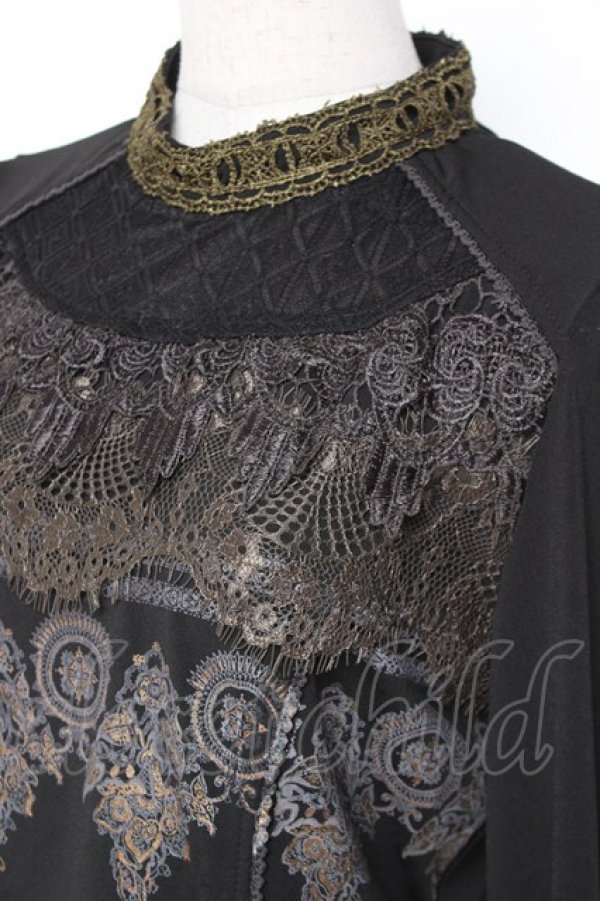 画像4: Rozen Kavalier / レース切替プリントトップス  黒 Y-26-01-05-063-OO-TO-SZ-ZY (4)