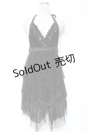 画像: Ozz oneste / 薔薇刺繍ベロアホルターワンピース  黒 Y-26-01-05-068-OO-OP-SZ-ZY