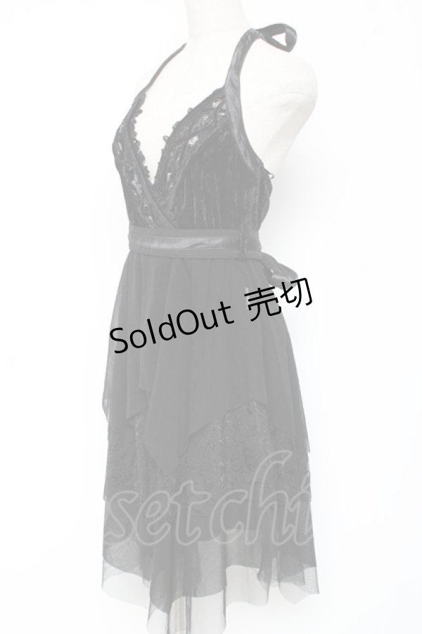 画像2: Ozz oneste / 薔薇刺繍ベロアホルターワンピース  黒 Y-26-01-05-068-OO-OP-SZ-ZY (2)