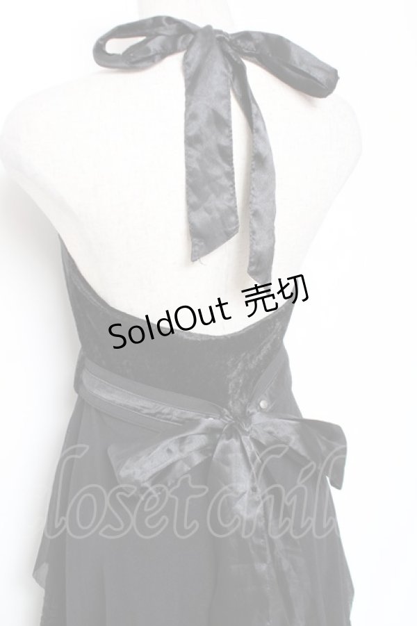 画像4: Ozz oneste / 薔薇刺繍ベロアホルターワンピース  黒 Y-26-01-05-068-OO-OP-SZ-ZY (4)