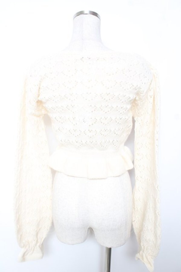 画像2: axes femme kawaii / クマブローチニットボレロ M 生成り Y-26-01-07-082-AX-TO-SZ-ZY (2)