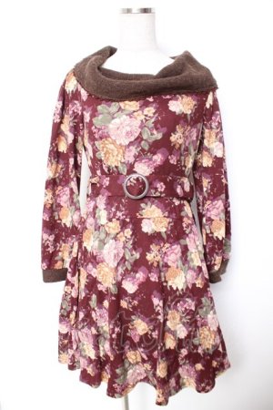 画像: axes femme / 総花柄リブ使いカットチュニ  ワイン Y-26-01-07-120-AX-OP-SZ-ZY