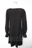 画像2: axes femme / ヨーク切替ニットワンピース F 黒 Y-26-01-07-155-AX-OP-SZ-ZY (2)