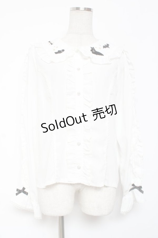 画像1: axes femme Kawaii / ハロウィンナイト刺繍ブラウス M 白 Y-26-01-09-030-AX-BL-SZ-ZS (1)