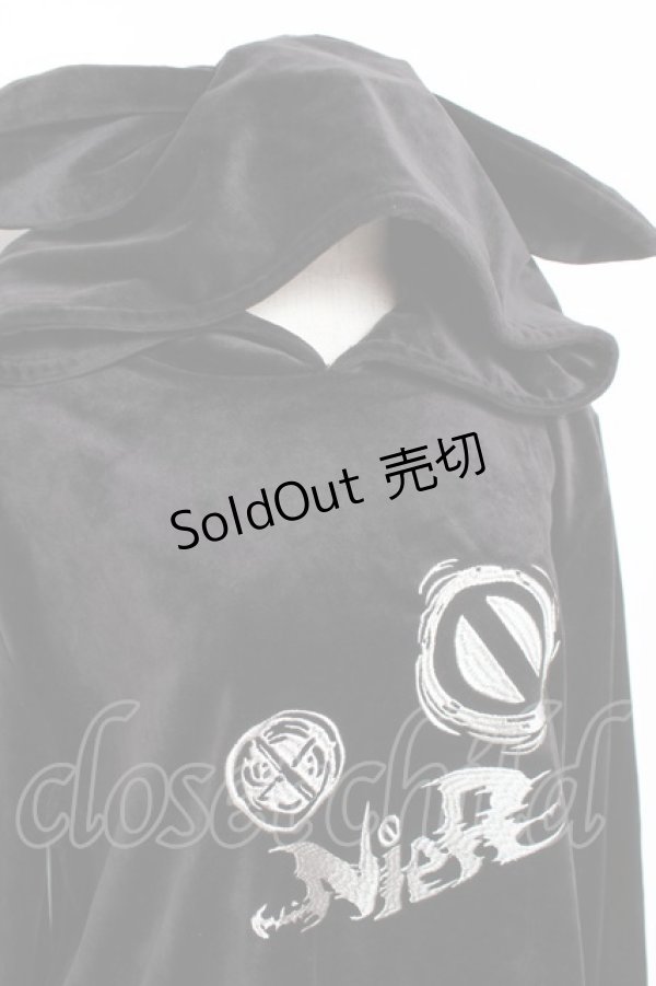 画像2: NieR Clothing / うさ耳フード付ロングパーカーワンピース  黒 Y-26-01-09-075-PU-OP-SZ-ZY (2)
