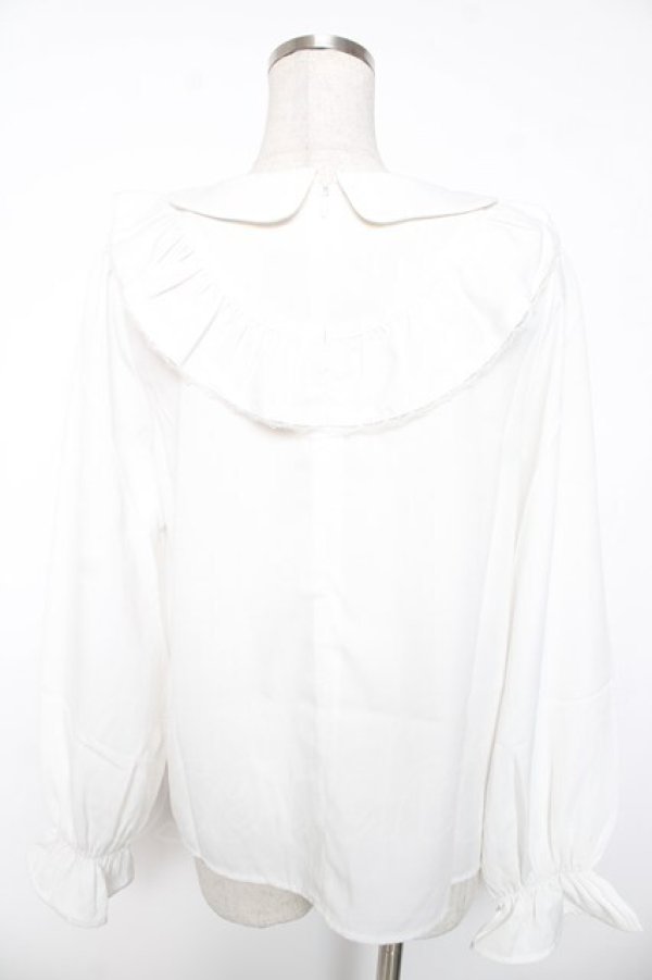 画像2: Ank Rouge / ヨークフリルハートくりぬきブラウス M 白 Y-26-01-16-099-CA-BL-SZ-ZY (2)