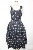 画像1: axes femme / ブーケ柄ドットワンピース F 黒 Y-26-01-16-139-AX-OP-SZ-ZY (1)