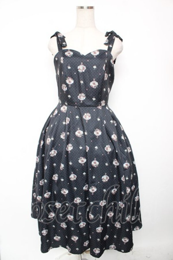 画像1: axes femme / ブーケ柄ドットワンピース F 黒 Y-26-01-16-139-AX-OP-SZ-ZY (1)