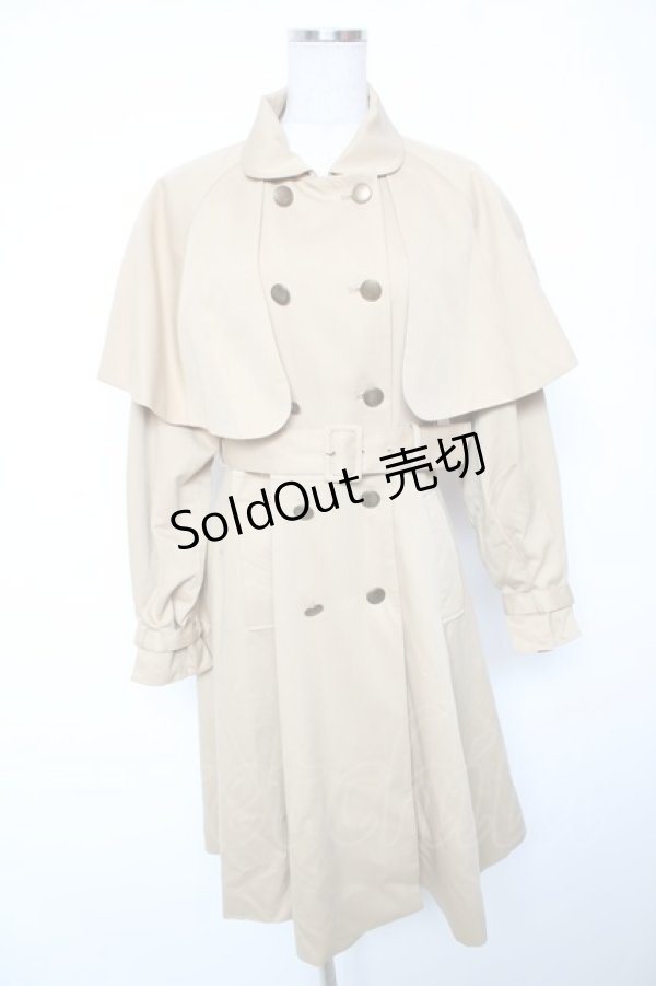 画像1: Fi.n.t / ケープ付きフレアーワンピースコート F ベージュ Y-26-01-16-180-CA-CO-SZ-ZY (1)