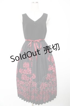 画像: axes femme / 彼岸花柄プリーツジャンスカ  黒 Y-26-01-18-054-AX-OP-SZ-ZY