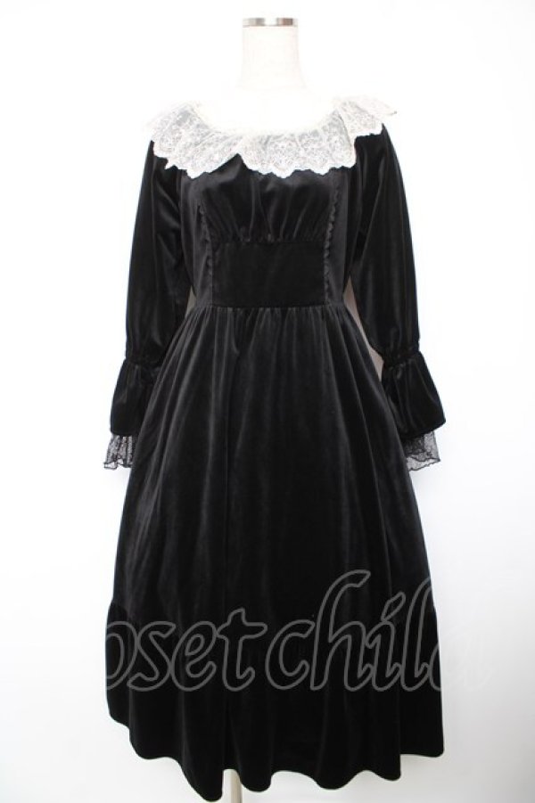 画像1: axes femme / パゴタ袖ベロアワンピース F 黒 Y-26-01-18-059-AX-OP-SZ-ZY (1)