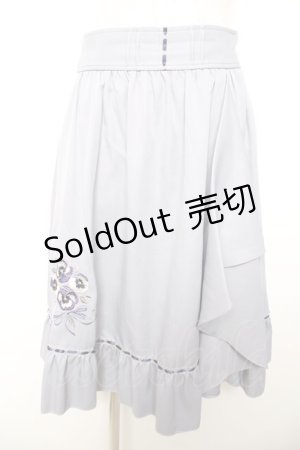 画像: axes femme POETIQUE / パンジー刺繍ラッフルスカート M サックス Y-26-01-18-087-AX-SK-SZ-ZS
