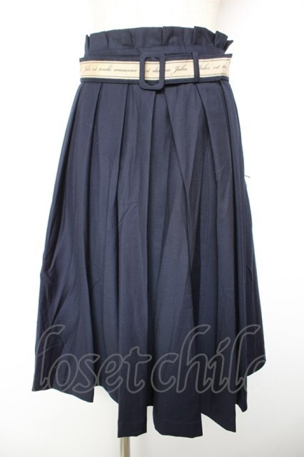 画像1: F i.n.t / ロゴテープベルト使いタックスカート F ネイビー Y-26-01-18-131-CA-SK-SZ-ZY (1)