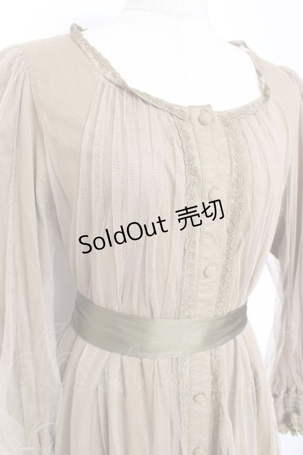 画像4: Vallee lys / ソフトチュールブラウスワンピース  カーキ Y-26-01-20-063-GO-OP-SZ-ZI (4)