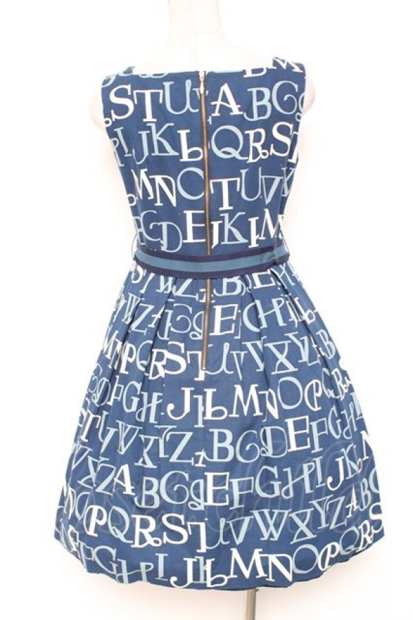 画像3: Jane Marple / アルファベットロゴのスクエアドレス M 紺 Y-26-01-20-078-JM-OP-SZ-ZY (3)