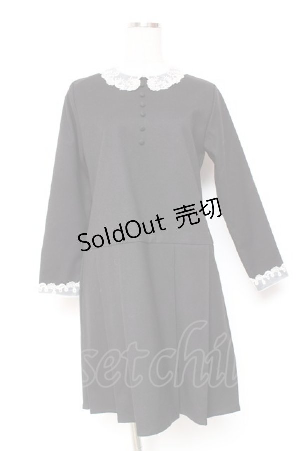 画像1: F i.n.t / オーガンジー襟プリーツワンピース F 黒 Y-26-01-20-092-CA-OP-SZ-ZI (1)