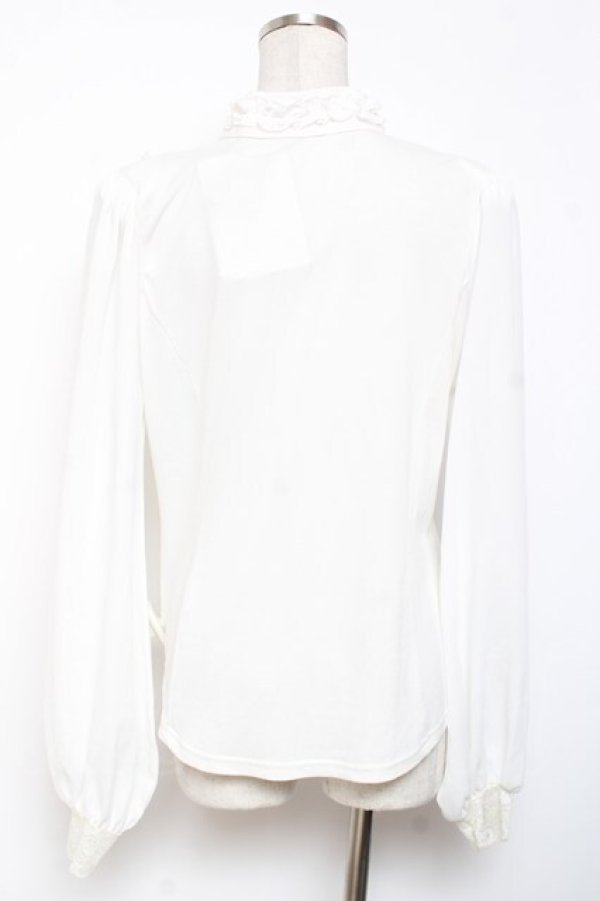 画像2: Qutie Frash / 大人パフスリーブブラウス  白 Y-26-01-20-013-QU-BL-SZ-ZY (2)