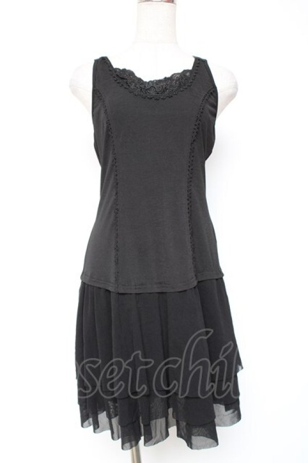 画像1: OZZ ANGELO / 裾切替ノースリーブワンピース  黒 Y-26-01-20-120-OO-OP-SZ-ZY (1)