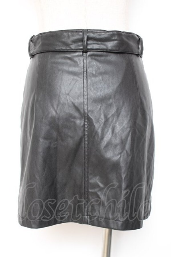 画像3: REFLEM / フェイクレザーZIPデザイン変形スカート F ブラック Y-26-01-20-136-PU-SK-SZ-ZI (3)