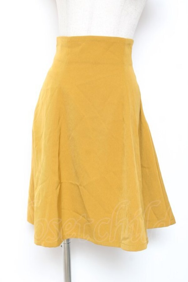 画像1: Fi.n.t / バックレースアップフレアースカート F イエロー Y-26-01-20-151-CA-SK-SZ-ZI (1)