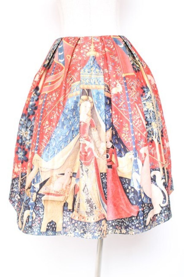 画像2: Juliette et Justine / ラ　ダム　エ　ラ　リコルヌ　ジュップ(貴婦人と一角獣柄スカート) 1 アンティークレッド Y-26-01-20-153-CL-SK-SZ-ZY (2)