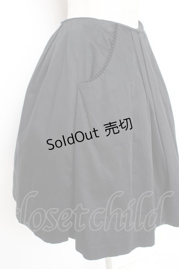 画像2: Victorian maiden / タックスカート  黒 Y-26-01-20-164-CL-SK-SZ-ZY (2)