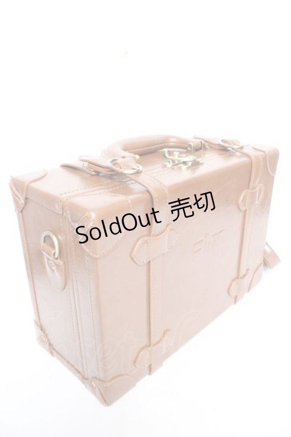 画像2: Fi.n.t / ベルト使いトランクバッグ  ブラウン Y-26-01-22-041-CA-BG-SZ-ZY (2)