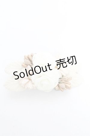 画像: axes femme / フラワーモチーフクリップ  生成り Y-26-01-22-007-AX-AC-SZ-ZY