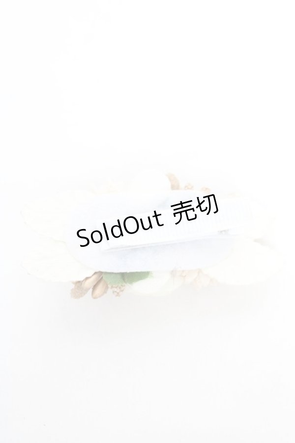 画像2: axes femme / フラワーモチーフクリップ  生成り Y-26-01-22-007-AX-AC-SZ-ZY (2)