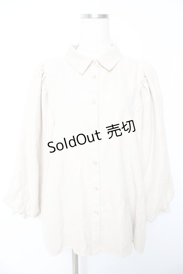 画像1: axes femme / ボリューム袖コーデュロイブラウス  生成り Y-26-01-22-091-AX-BL-SZ-ZY (1)