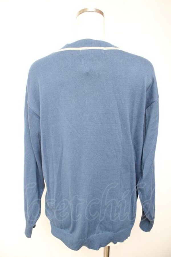 画像2: F i.n.t / ローズエンブレム釦腰丈ニットカーディガン F ブルー Y-26-01-22-092-CA-TO-SZ-ZY (2)