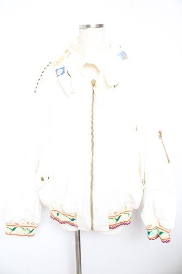 画像1: PINK HOUSE / フード付きワッペンブルゾン F 白 Y-26-01-22-115-LO-CO-SZ-ZY (1)