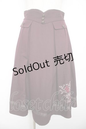 画像: axes femme / ローズ刺繍フレアスカート  ワイン Y-26-01-22-155-AX-SK-SZ-ZS