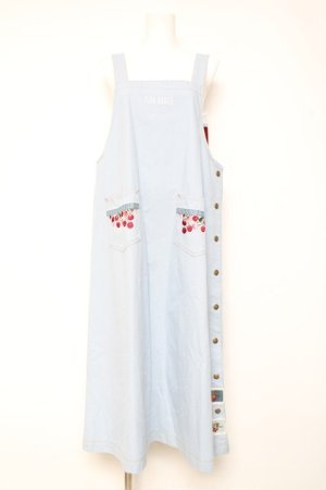 画像: PINK HOUSE / チェリー刺繍使いデニムジャンパースカート F サックス Y-26-01-24-091-LO-SK-SZ-ZY