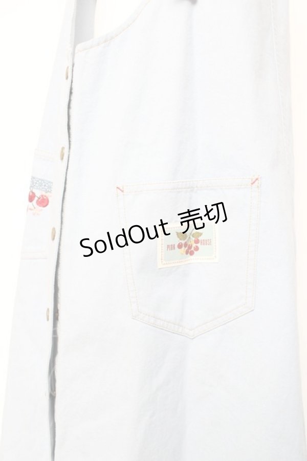 画像4: PINK HOUSE / チェリー刺繍使いデニムジャンパースカート F サックス Y-26-01-24-091-LO-SK-SZ-ZT621 (4)