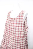 画像3: PINK HOUSE / オリジナルチェックノースリーブワンピース F レッド×サックス Y-26-01-24-121-LO-OP-SZ-ZY (3)
