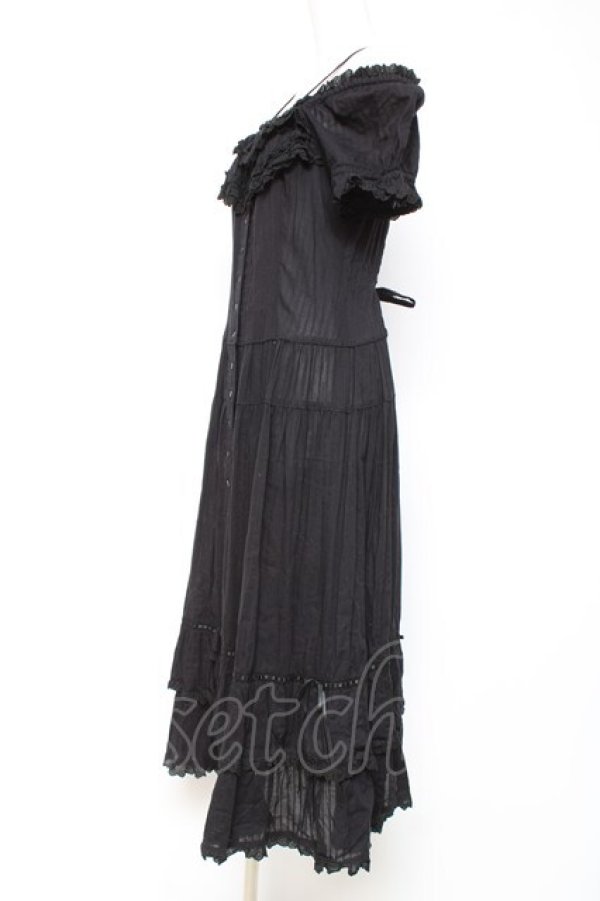 画像2: PINK HOUSE / オフショルティアードロングワンピース F 黒 Y-26-01-27-014-LO-OP-SZ-ZY (2)