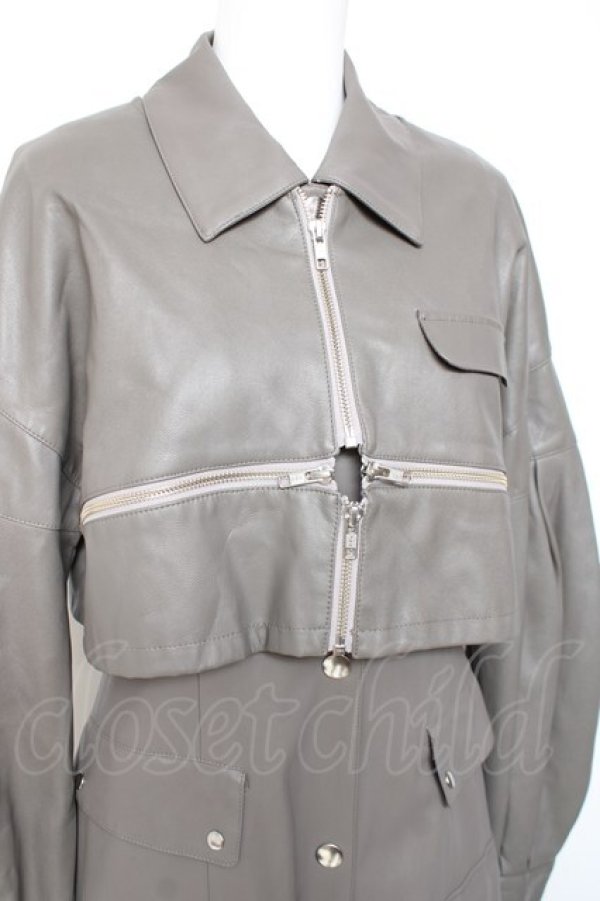 画像5: Melt the lady / チェーンレザーライクロングコート F グレー Y-26-01-27-037-PU-CO-SZ-ZY (5)