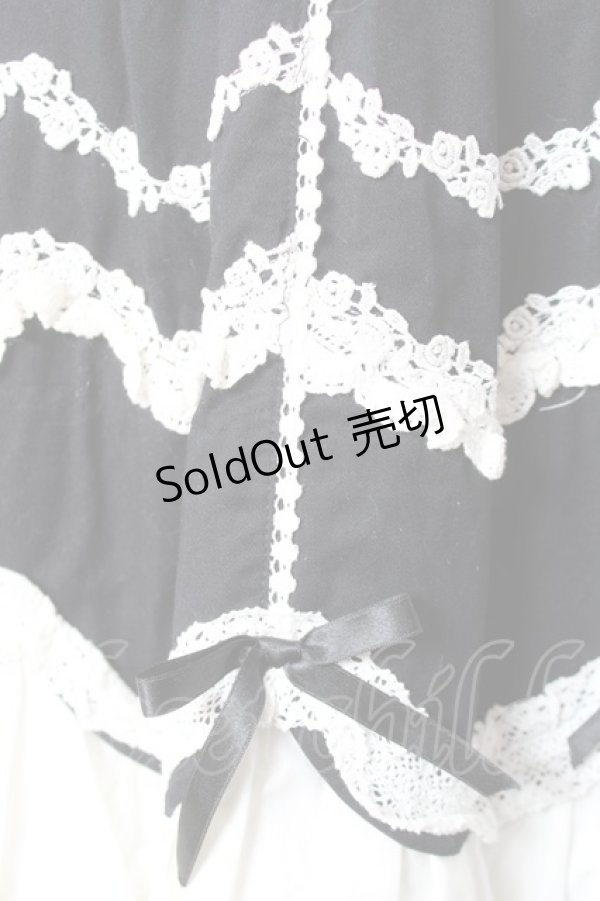 画像6: Angelic Pretty / スカラップドーリィスカート  黒×白 Y-26-01-27-038-AP-SK-SZ-ZI (6)