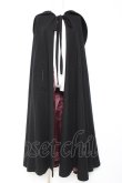 画像1: ATELIER BOZ / フード付きロングマント  ブラック×ワイン Y-26-01-27-042-EL-CO-SZ-ZY (1)