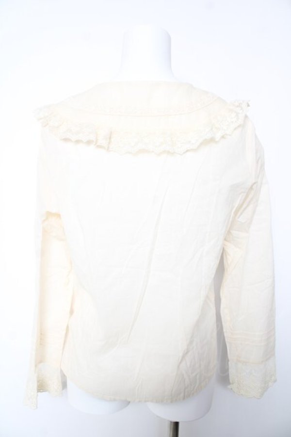 画像2: Fi.n.t / レース使いシアービッグカラーブラウス F アイボリー Y-26-01-28-042-CA-BL-SZ-ZY (2)