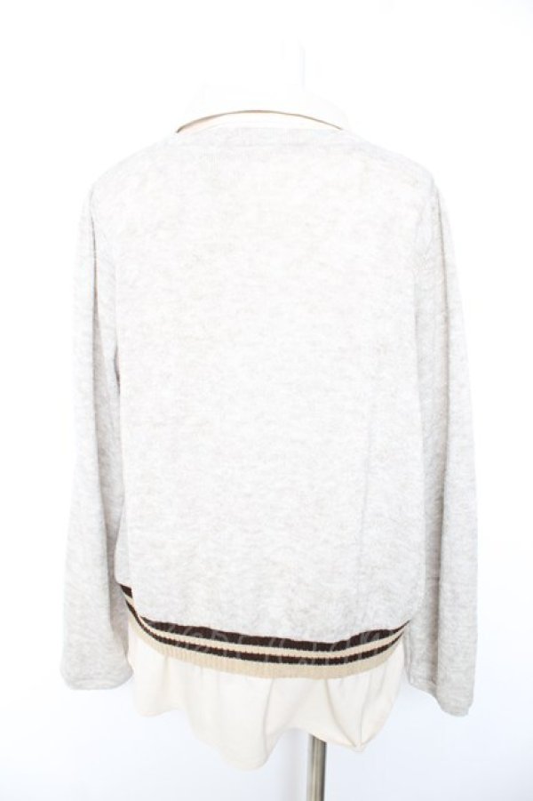 画像2: axes femme / エンブレム付きカーデ風トップス M グレー Y-26-01-28-051-AX-TO-SZ-ZY (2)