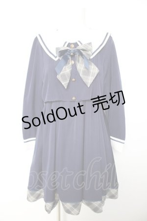 画像: Amavel / Check Ribbon Setup風セーラーワンピース F ネイビー Y-26-01-28-126-CA-OP-SZ-ZY