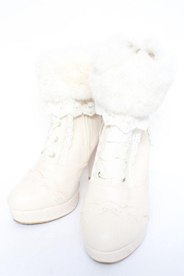 画像1: LIZ LISA / Many Wayファーショートブーツ 2 ホワイト Y-26-01-31-042-LO-SH-SZ-ZY (1)