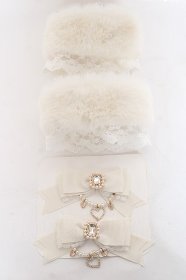 画像7: LIZ LISA / Many Wayファーショートブーツ 2 ホワイト Y-26-01-31-042-LO-SH-SZ-ZY (7)