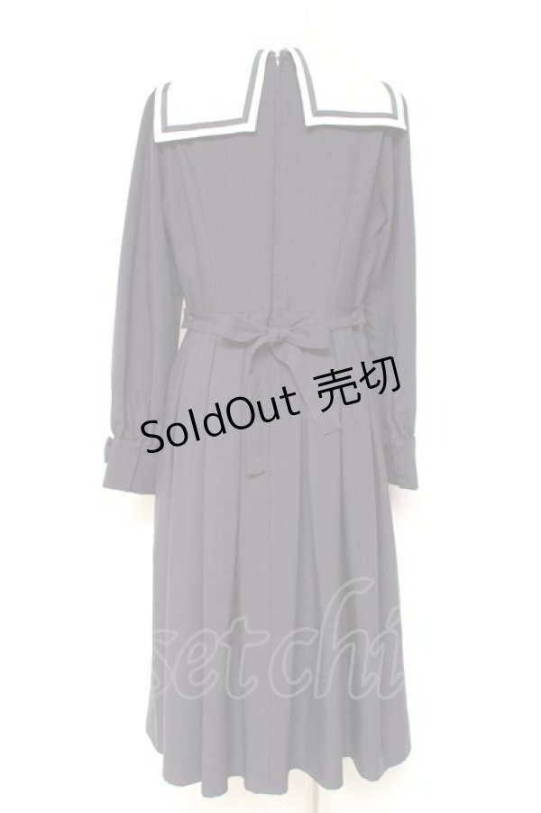 画像2: Innocent World White / スクエアーカラーワンピース  ネイビー Y-26-01-31-125-IW-OP-SZ-ZY (2)